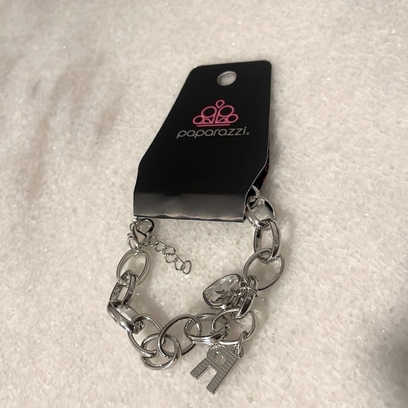 Paparazzi Link charm bracelet guess now it’s initial R silver jewelry New - Picture 7 of 7